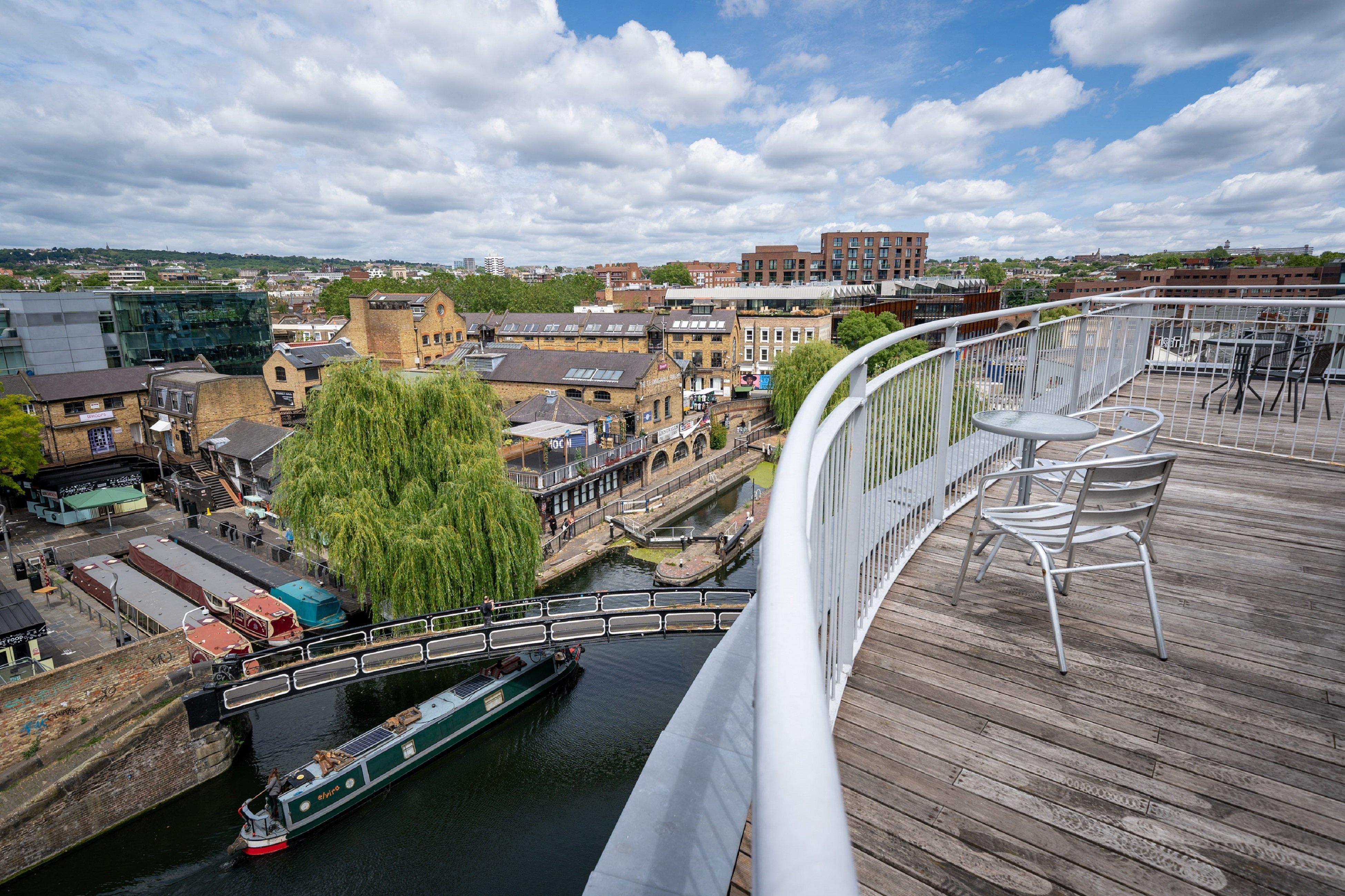 Holiday Inn London Camden Lock, An Ihg Hotel Exterior photo